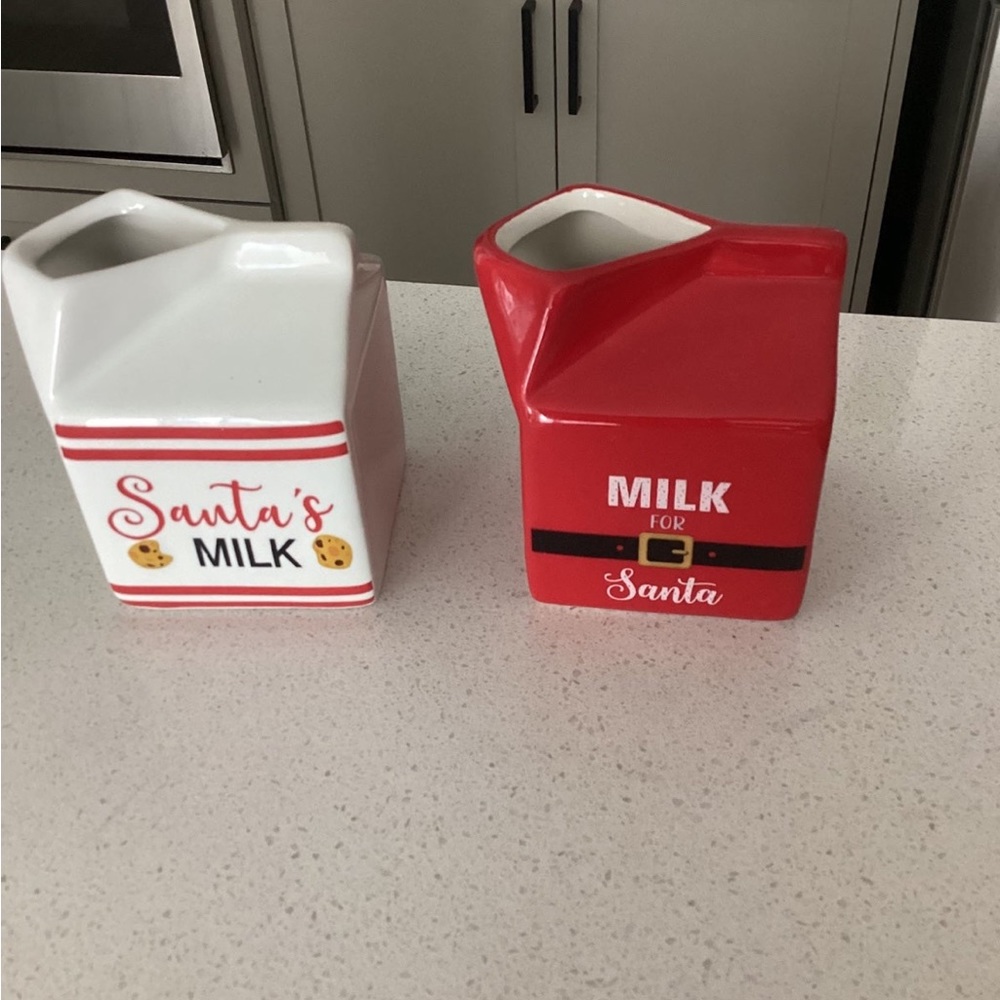 ASHLAND (2) SANTA MILK CERAMIC CARTONS